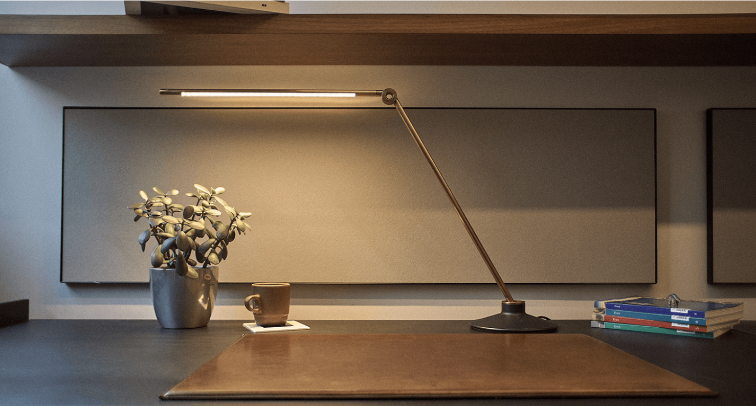 THIN TASK LAMP par Juniper