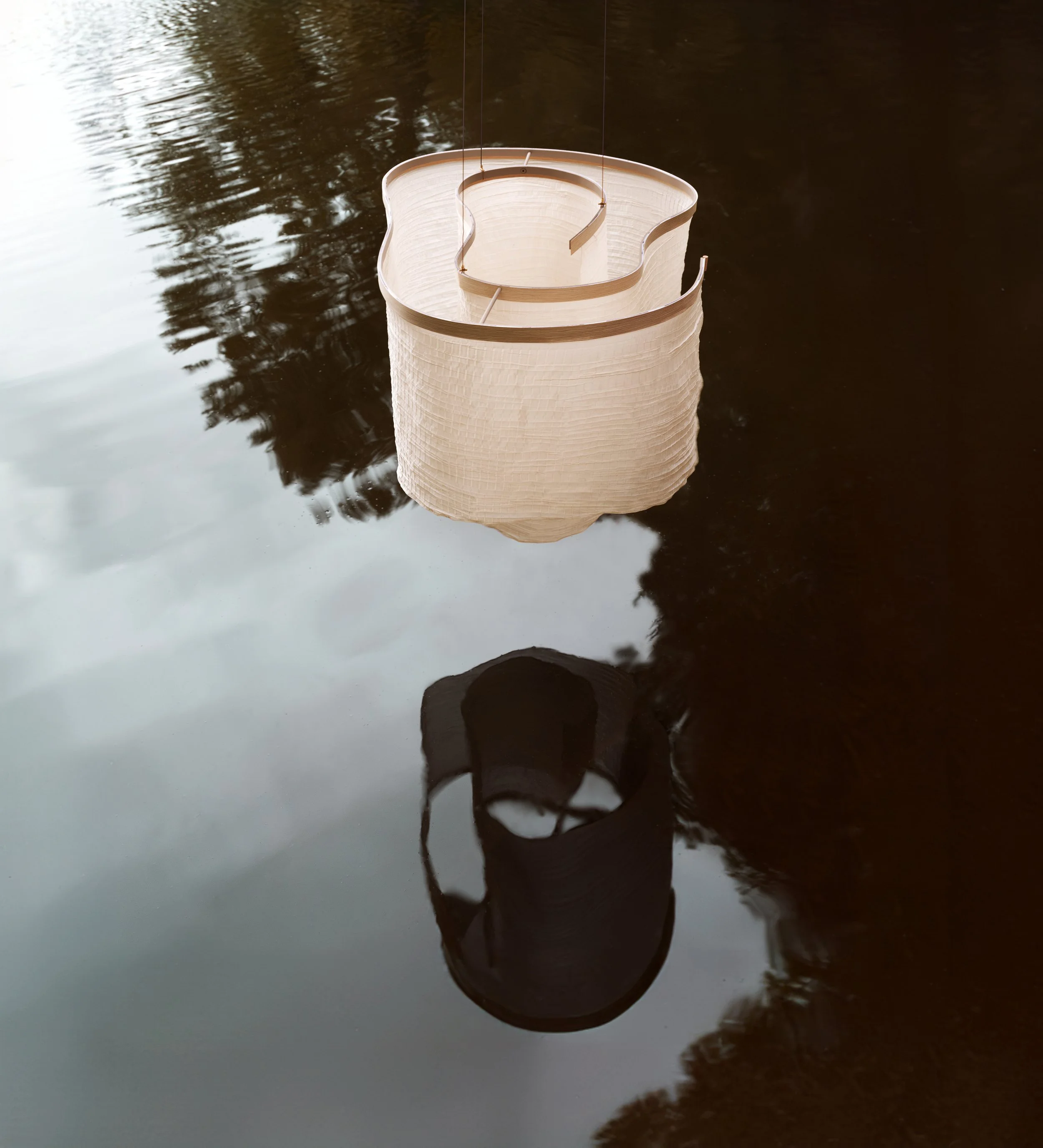 ALTOSTRATUS par L&G Studio