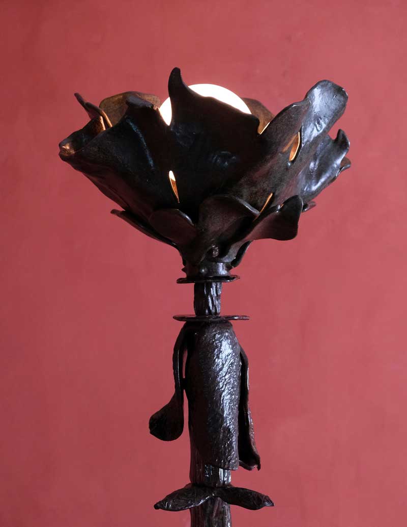 NIGHT BLOOMS FLOOR LAMP 01 par LGS STUDIO