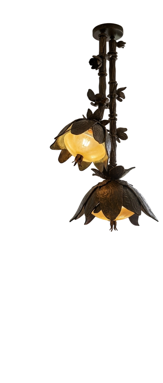 NIGHT BLOOMS PENDANT 02 par LGS STUDIO