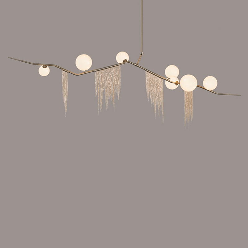 GLOBE CHERRY BOMB FRINGE CHANDELIER CBF.07.05 par Lindsey Adelman