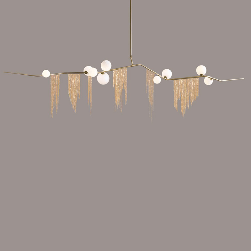 GLOBE CHERRY BOMB FRINGE CHANDELIER CBF.09.03 par Lindsey Adelman