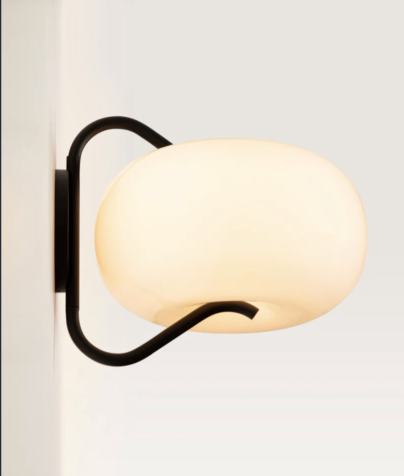 BALLOON SCONCE par Matter Made