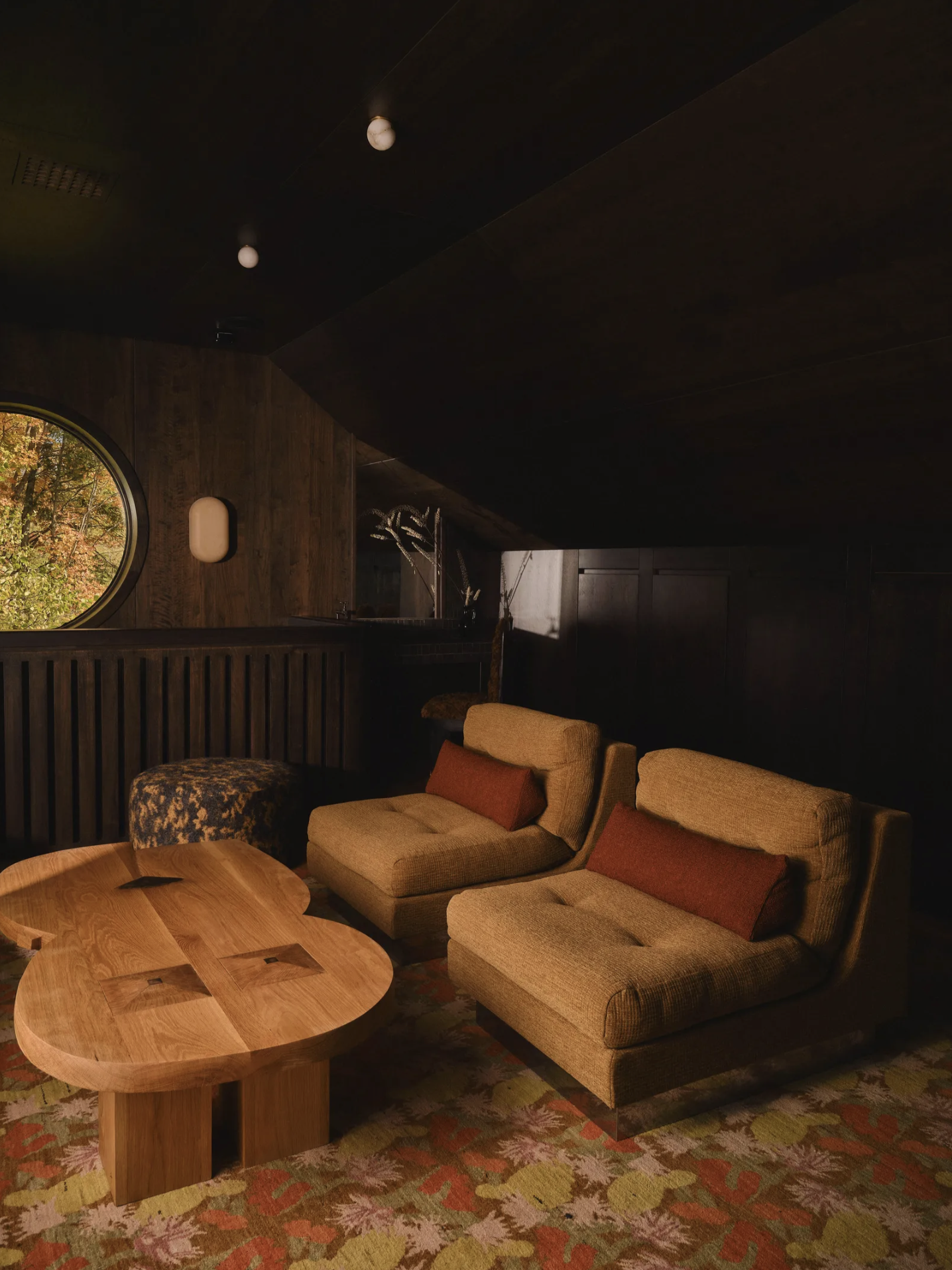 PUFFBALL WALL SCONCE par Matter Made