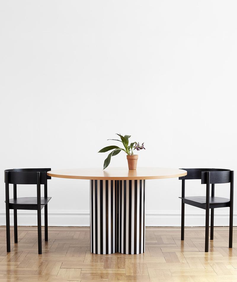 SLON ROUND TABLE par Matter Made