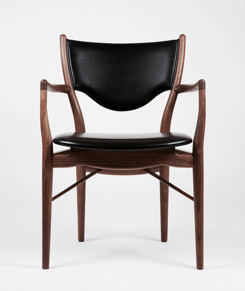46 ARMCHAIR par Finn juhl