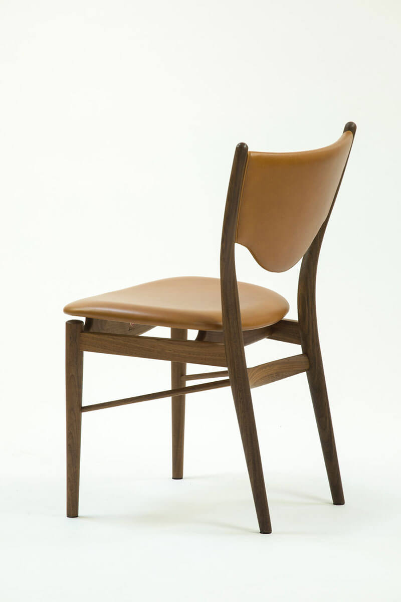 46 CHAIR par Finn juhl