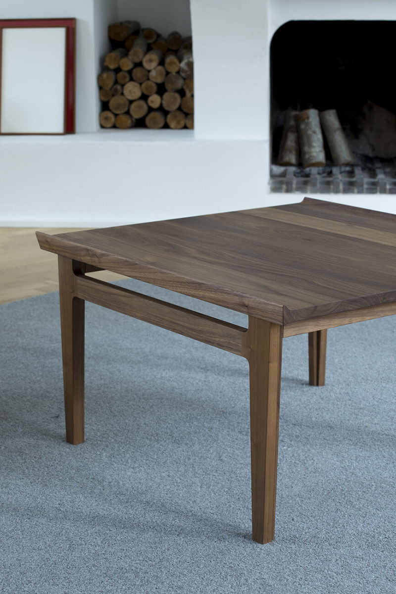 5OO TABLE par Finn juhl
