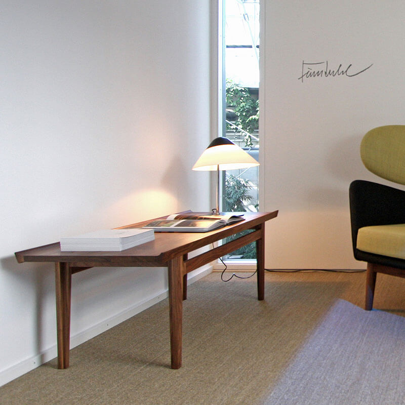 5OO TABLE par Finn juhl