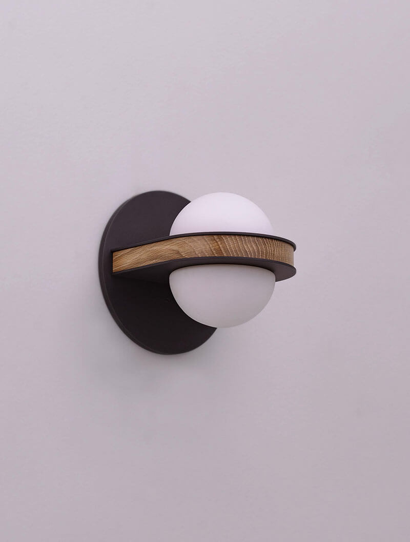 ARRAY SCONCE par Allied Maker