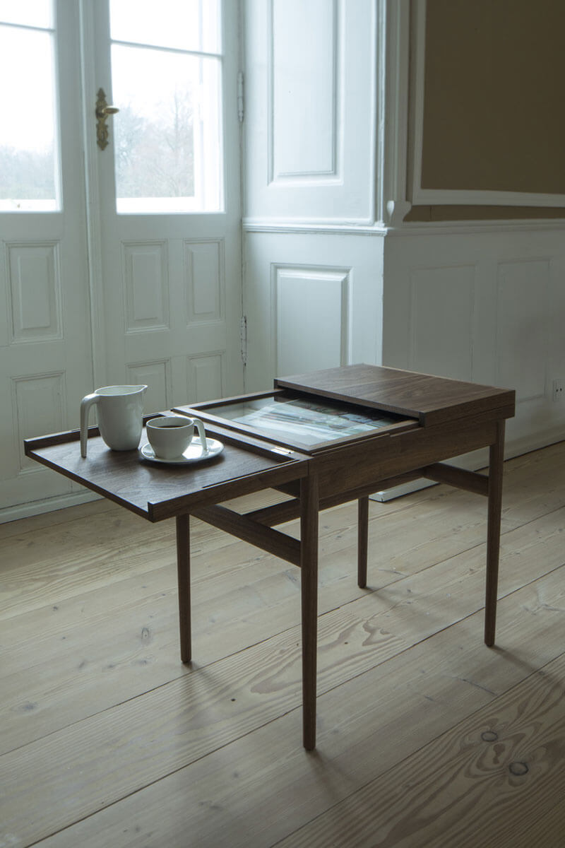 ART COLLECTORS TABLE par Finn juhl