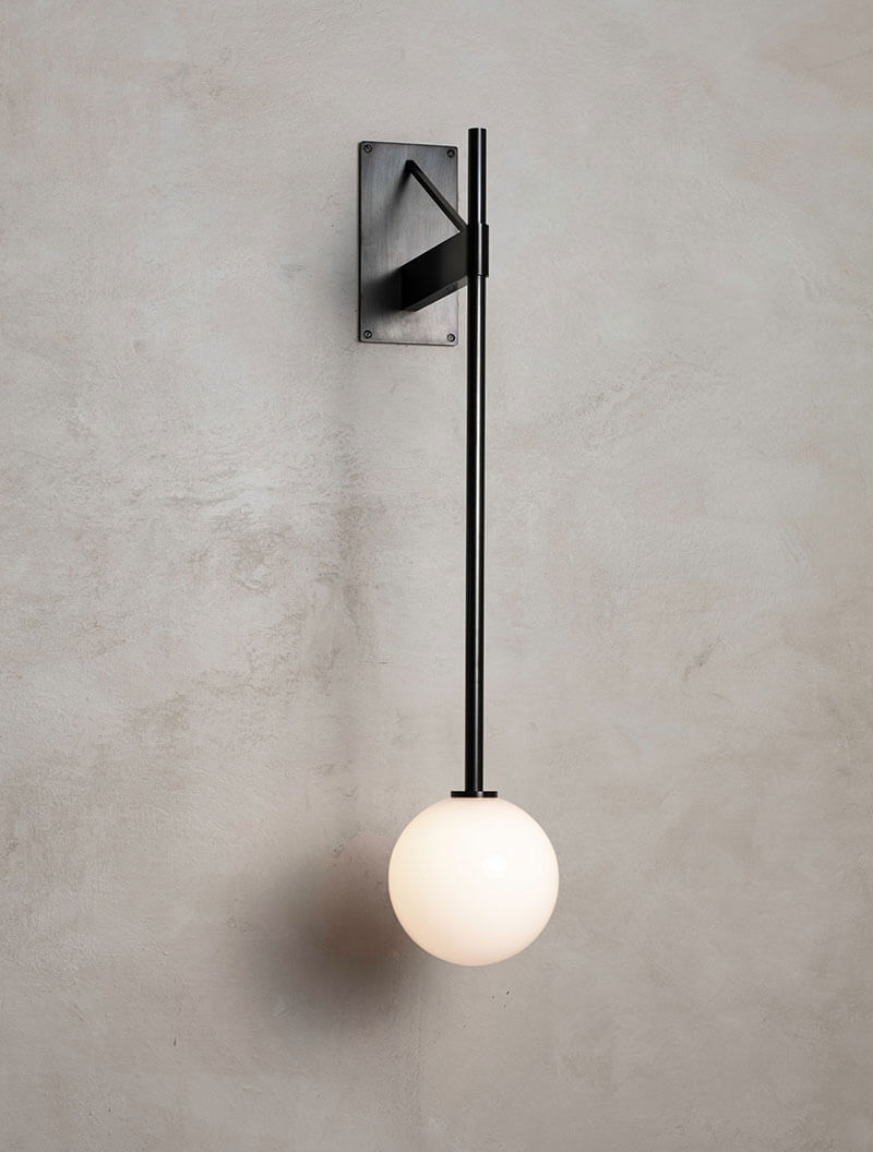 BASTION WALL LAMP par Allied Maker