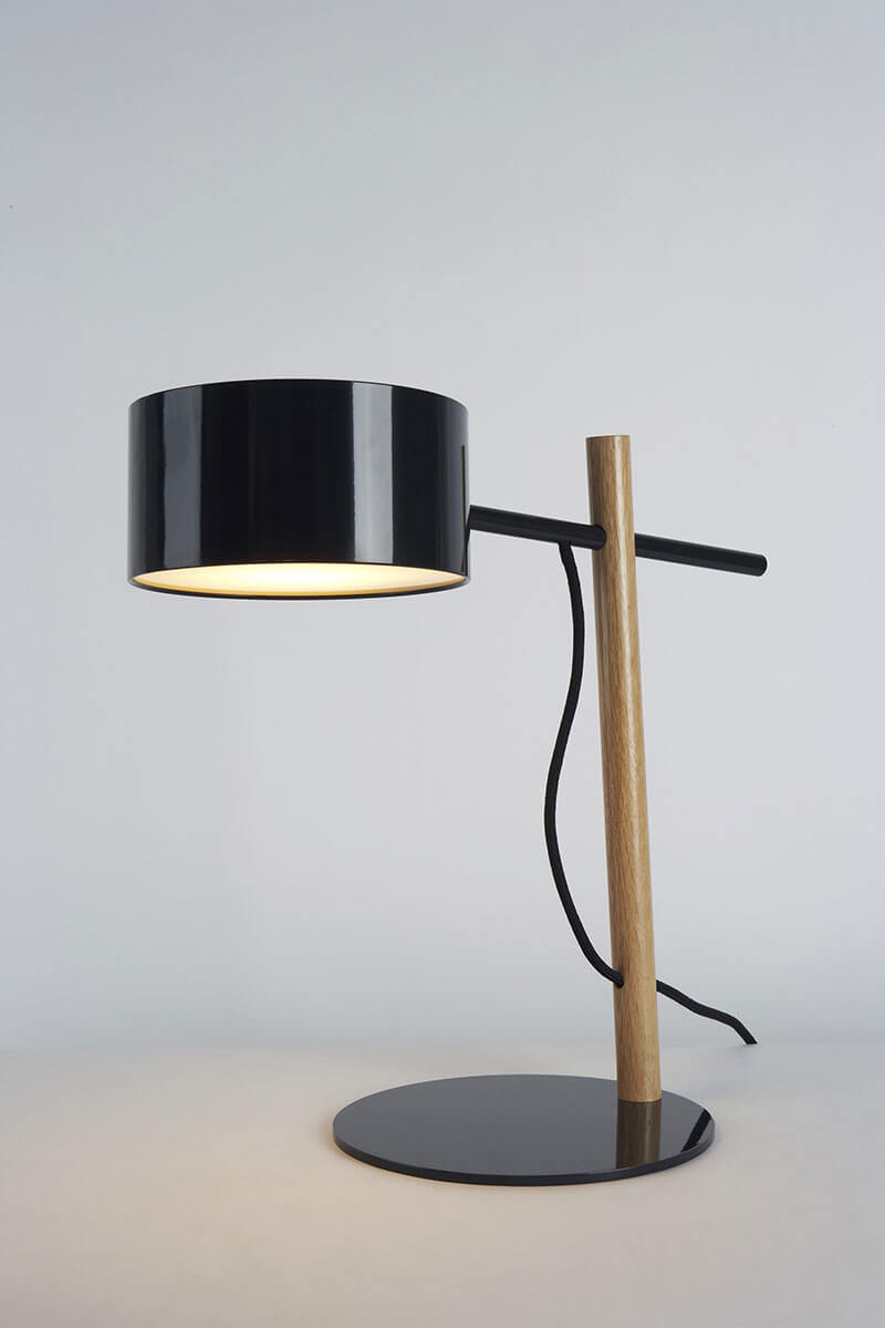 EXCEL DESK LAMP par Roll & Hill