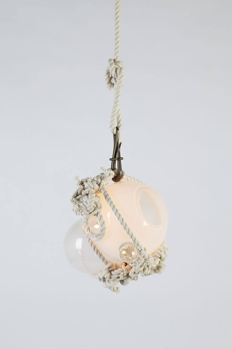 KNOTTY BUBBLES PENDANT SMALL par Roll & Hill