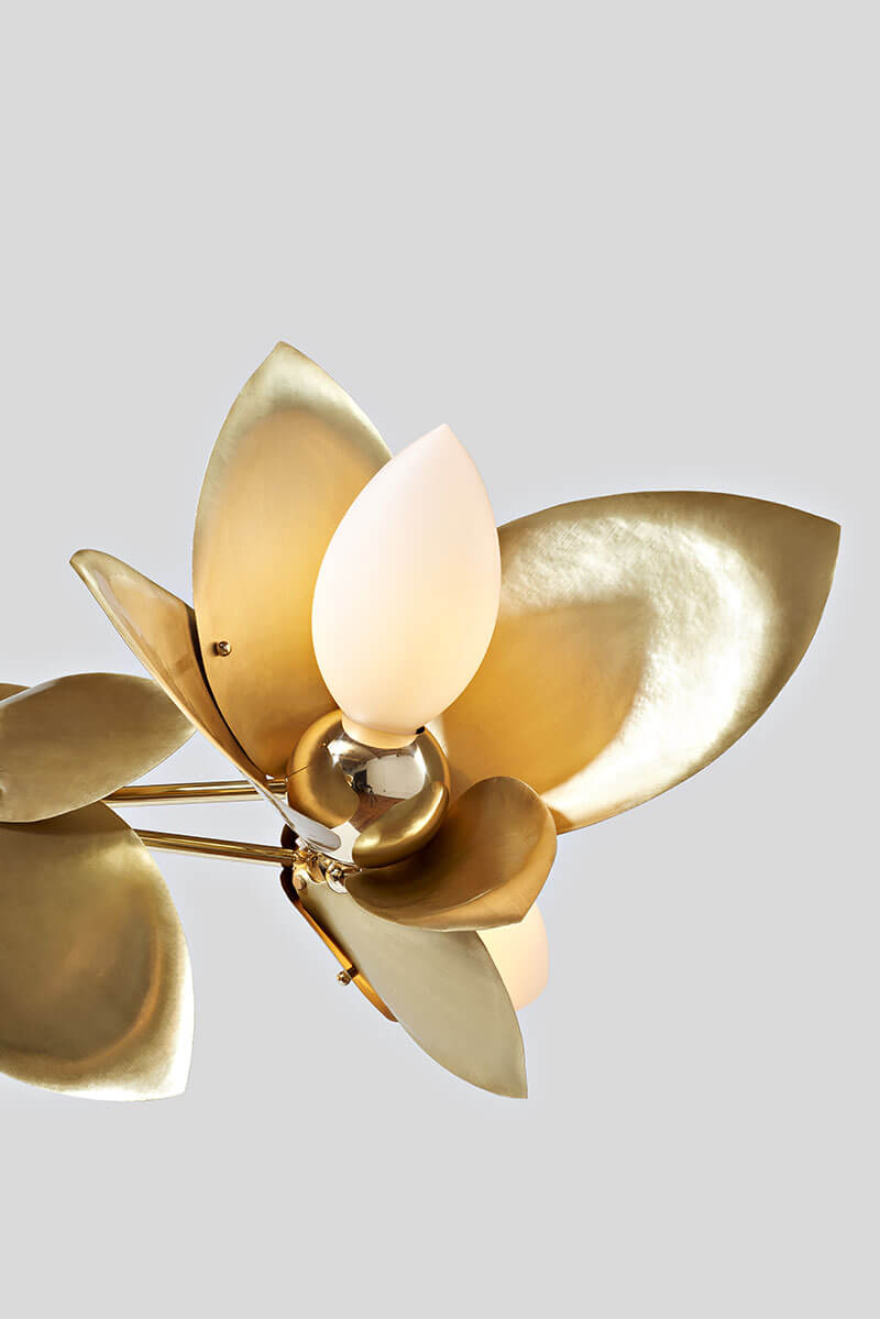 LAUREL BLOSSOM 09 CHANDELIER par Rosie Li