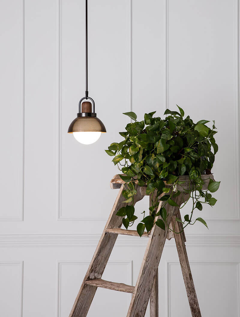 PERFORATED ARC DOME 08 par Allied Maker