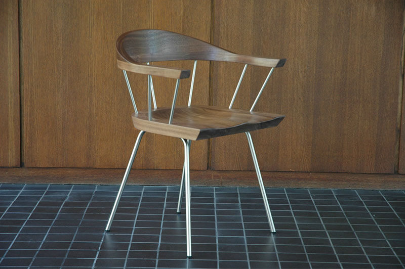 SPINDLE SIDE CHAIR par BassamFellows