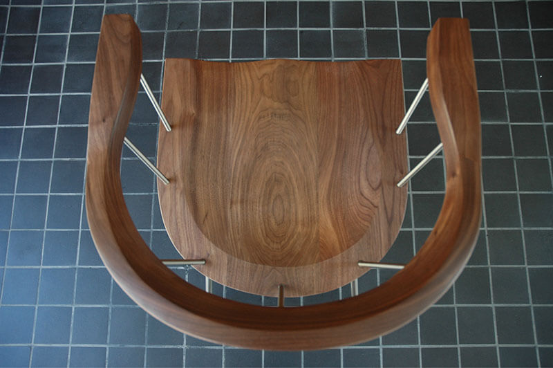SPINDLE SIDE CHAIR par BassamFellows
