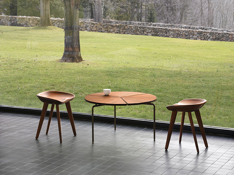 TRACTOR STOOL par BassamFellows