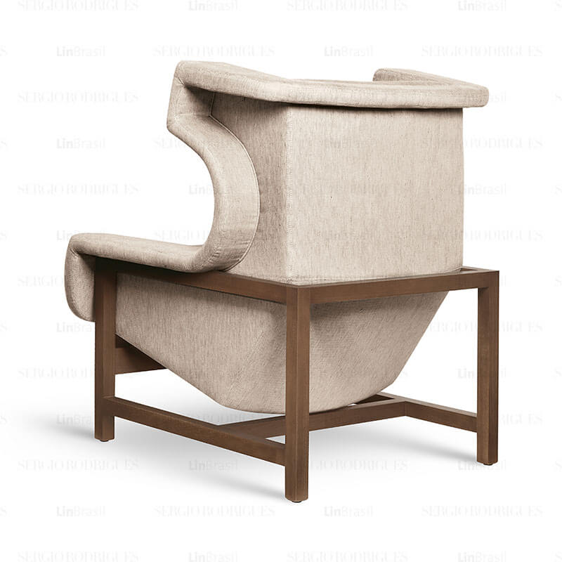 VOLTAIRE ARMCHAIR par Sergio Rodrigues