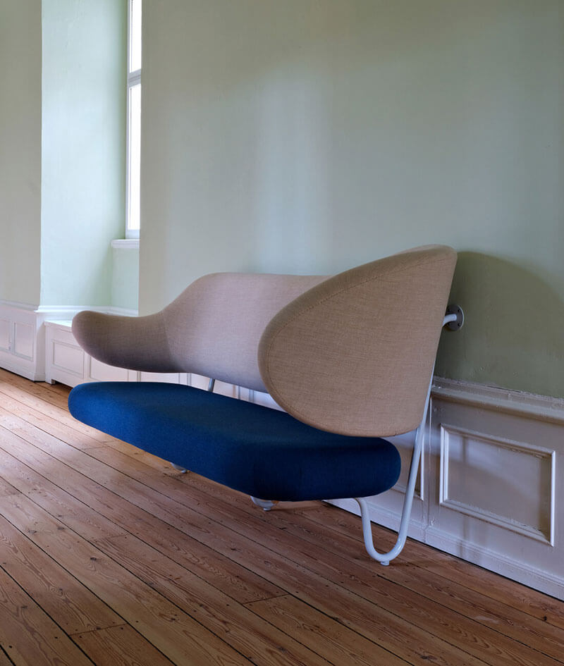 WALL SOFA par Finn juhl