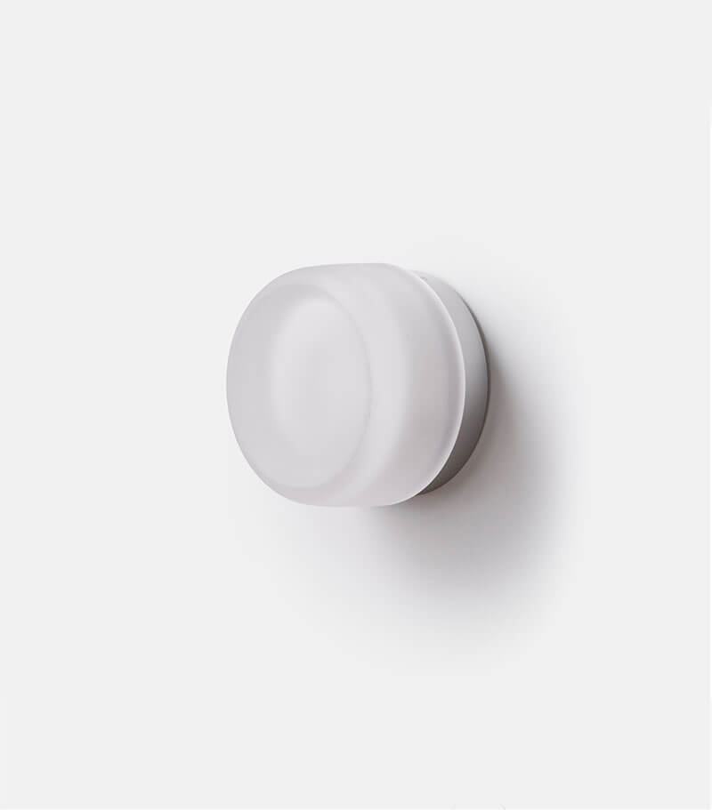 DIMPLE SCONCE par RBW