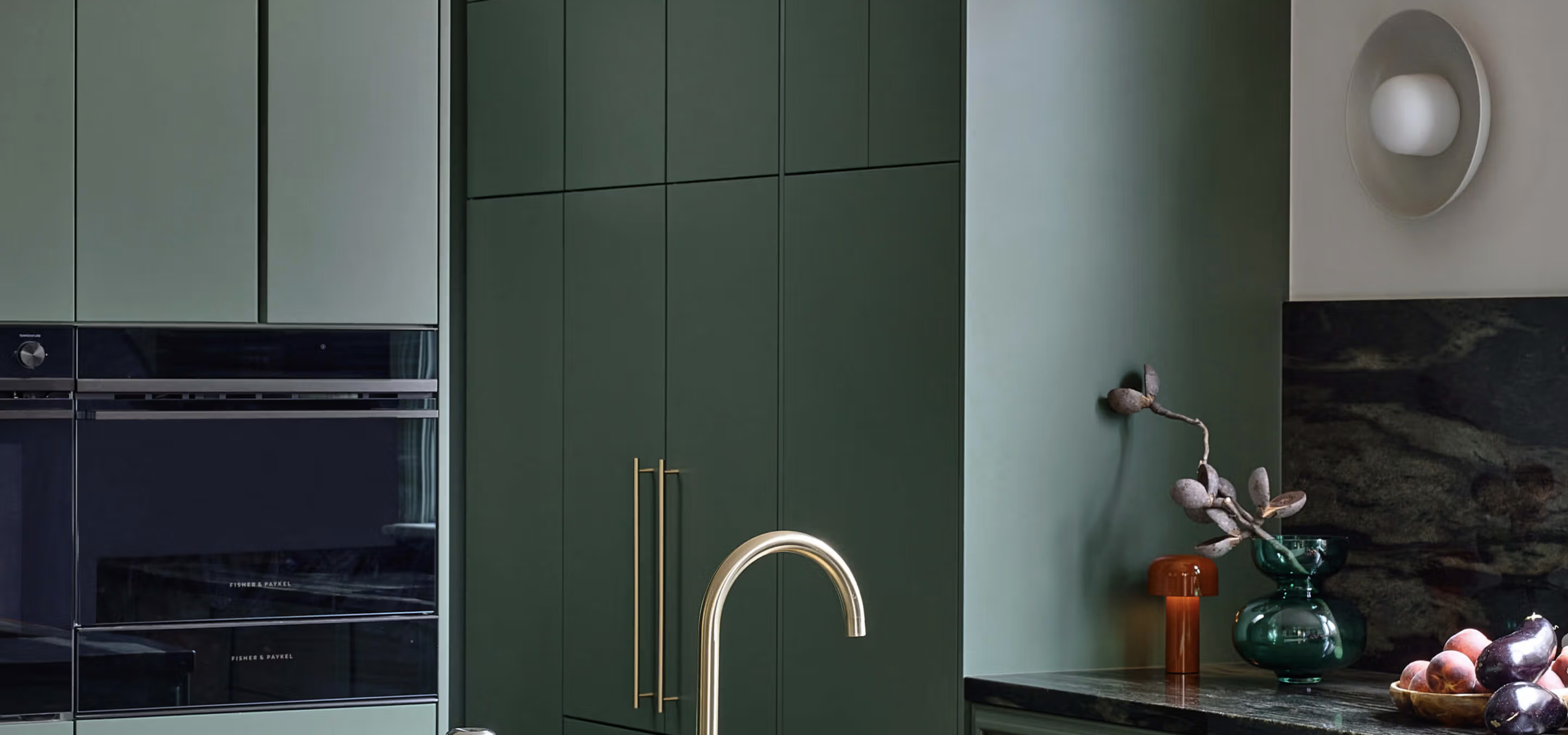 HOIST SCONCE par RBW