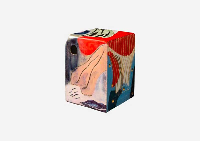 METALLIC CUBE STOOL 9 par REINALDO SANGUINO