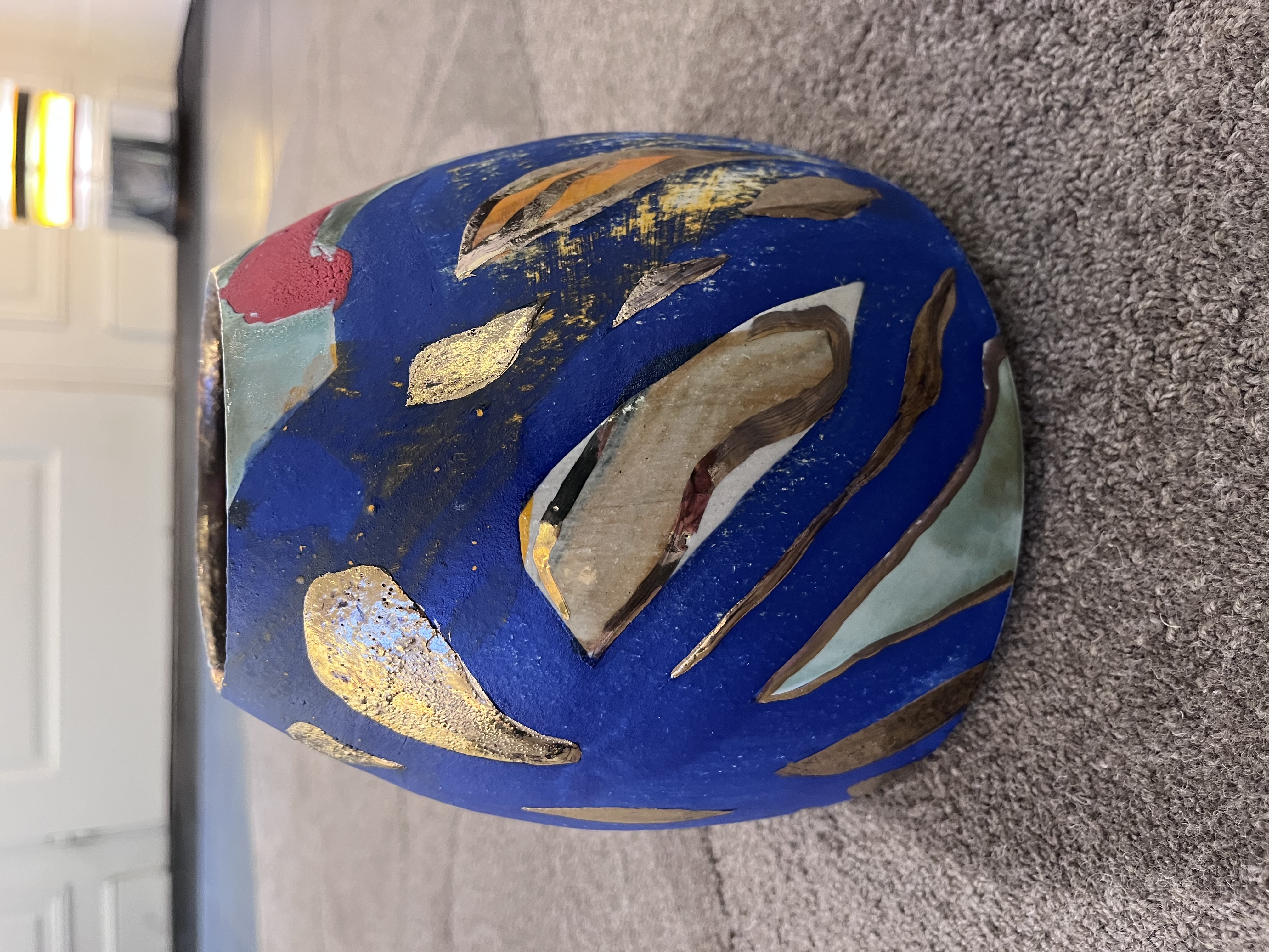 SMALL VASE par REINALDO SANGUINO