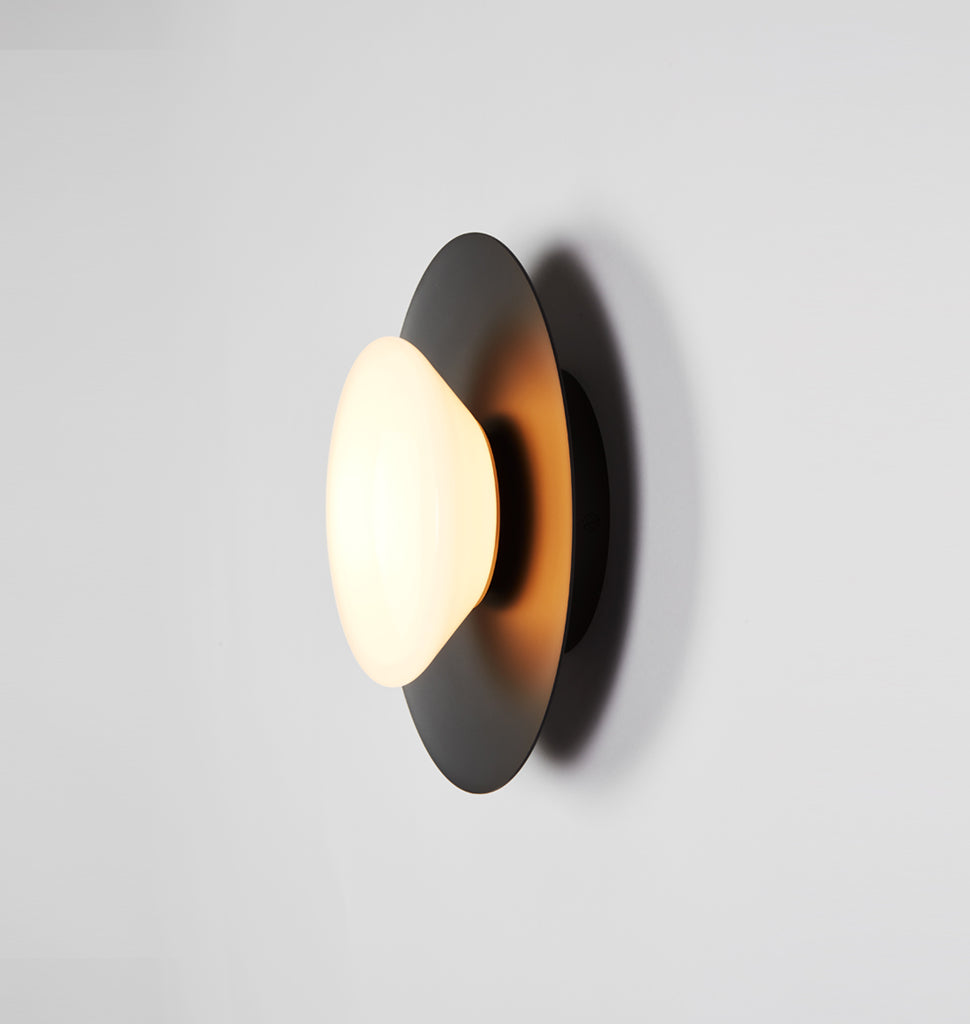 BELL SCONCE 01 par Roll & Hill