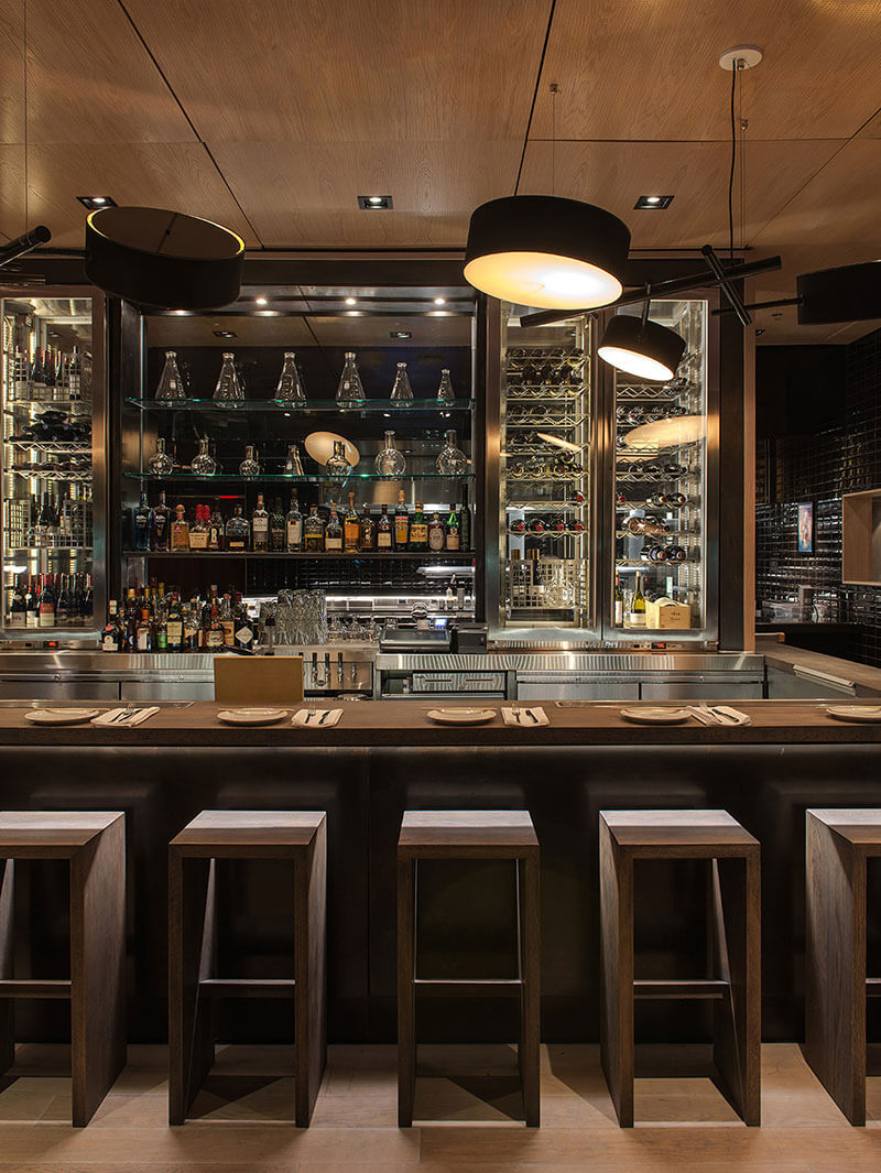EXCEL CHANDELIER par Roll & Hill