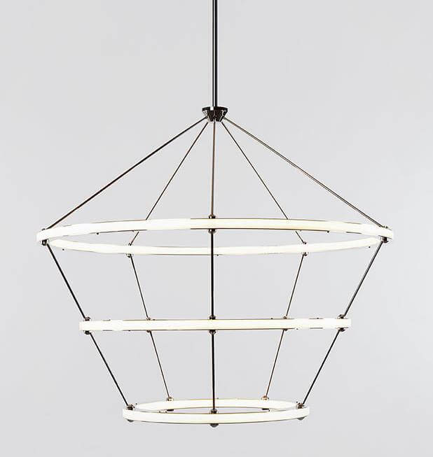 HALO CHANDELIER  - 3 RINGS par Roll & Hill