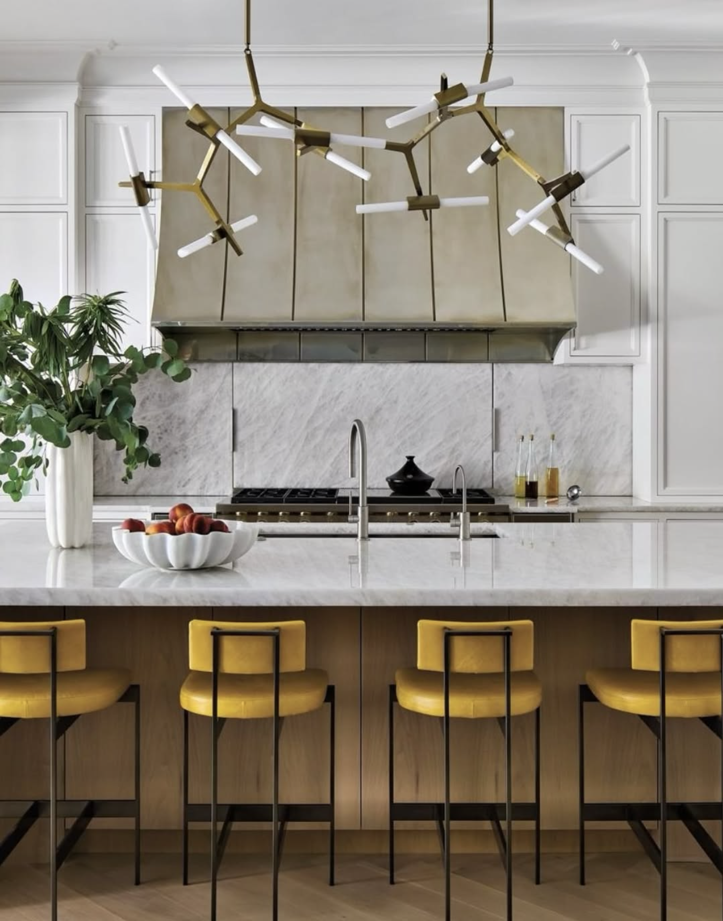 AGNES CHANDELIER 14 par Roll & Hill