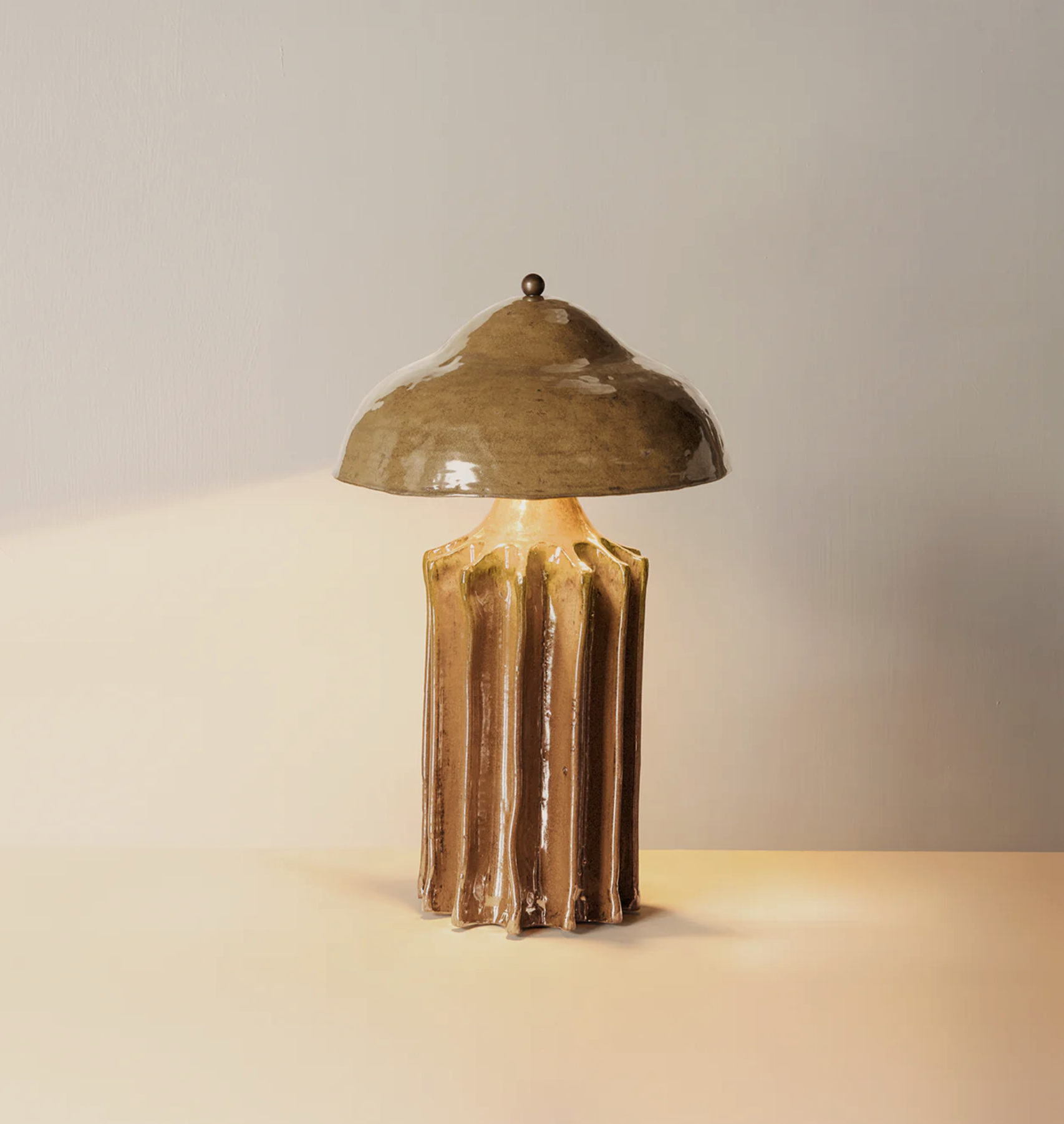 ARBOR TABLE LAMP - LARGE par Roll & Hill