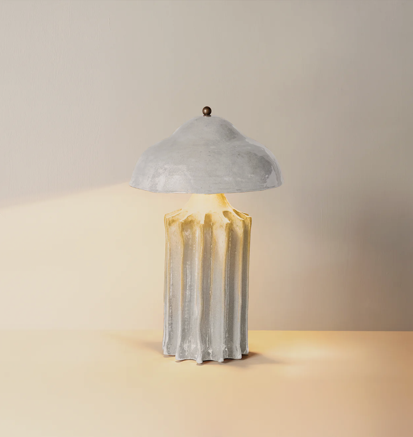 ARBOR TABLE LAMP - LARGE par Roll & Hill