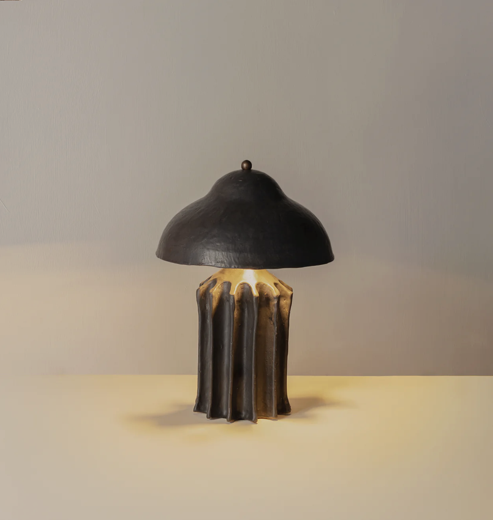 ARBOR TABLE LAMP - SQUAT par Roll & Hill