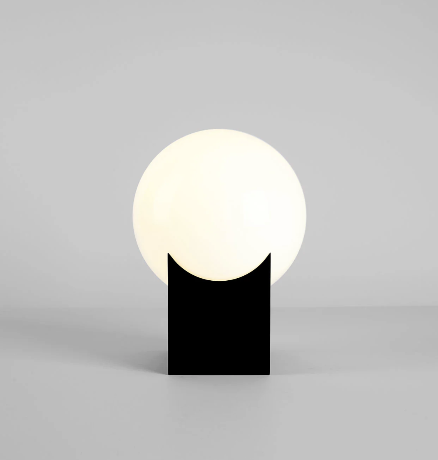 ATLAS 01 par Roll & Hill