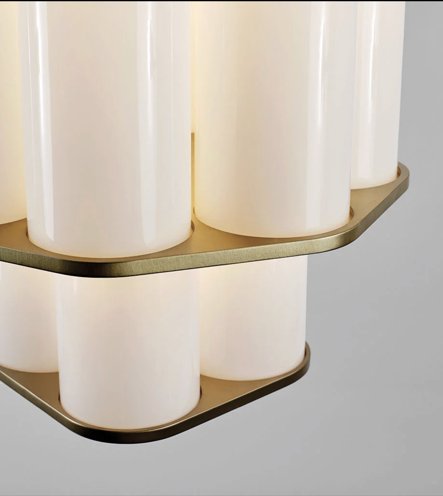 BAUER CHANDELIER 01 par Roll & Hill