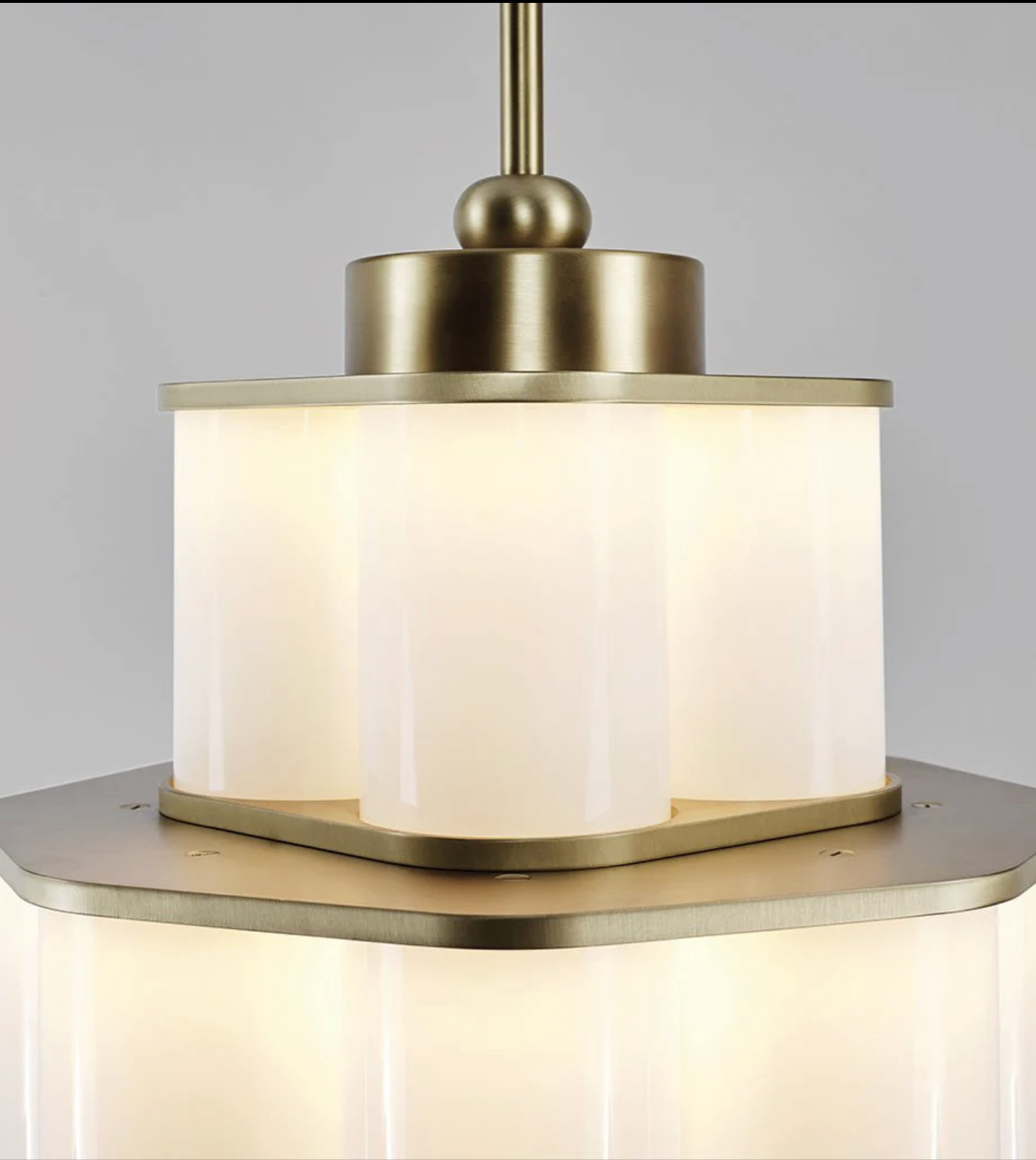 BAUER CHANDELIER 01 par Roll & Hill