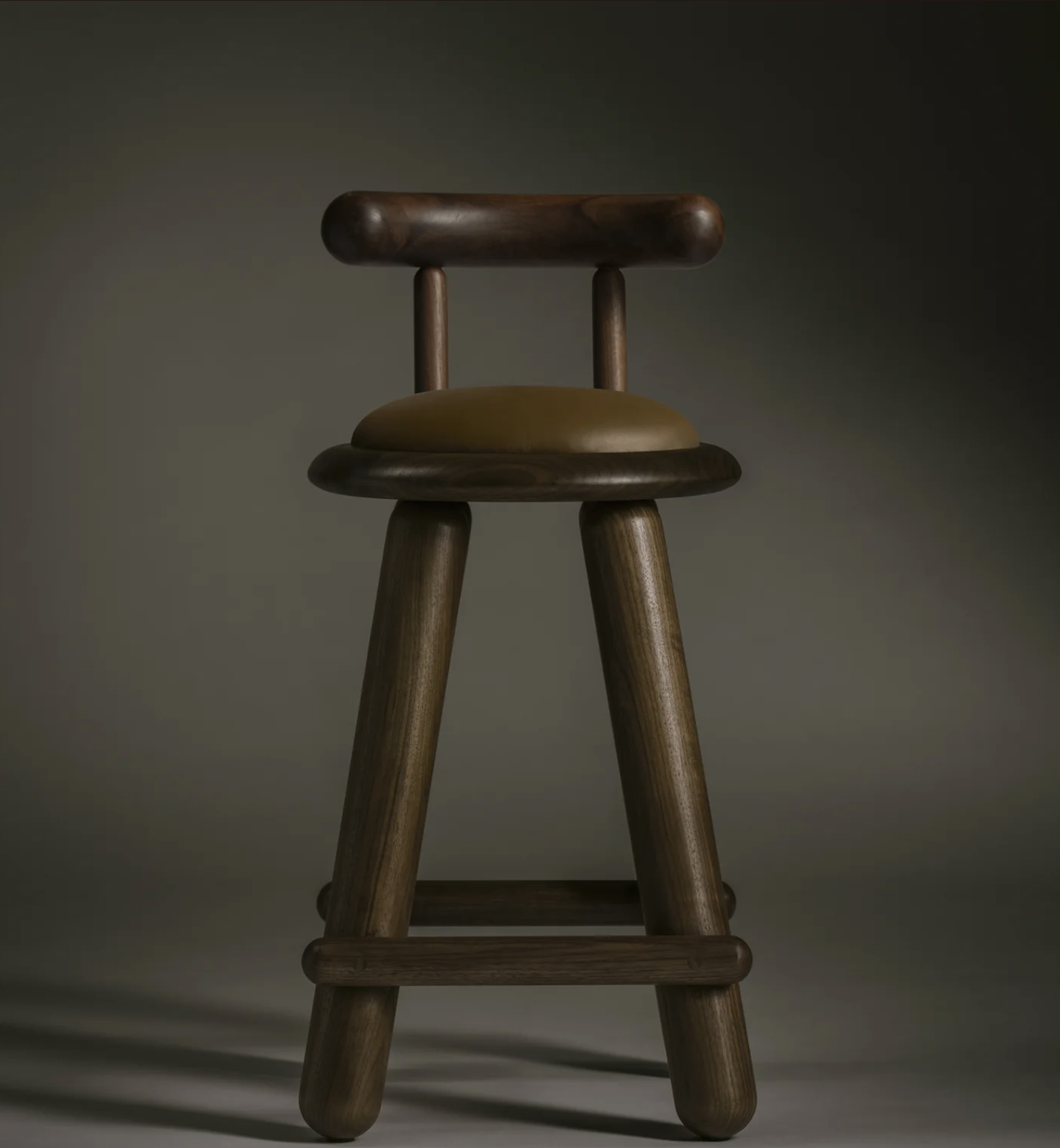CHECA COUNTER STOOL WITH BACK par Roll & Hill