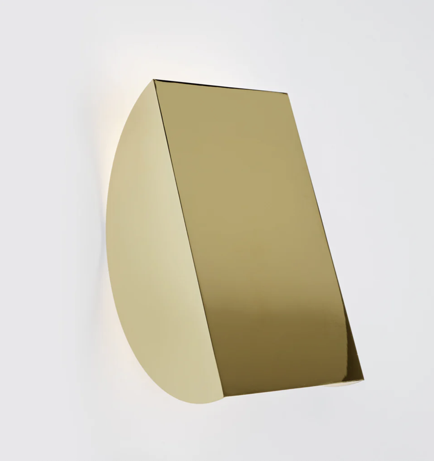CORA SCONCE par Roll & Hill