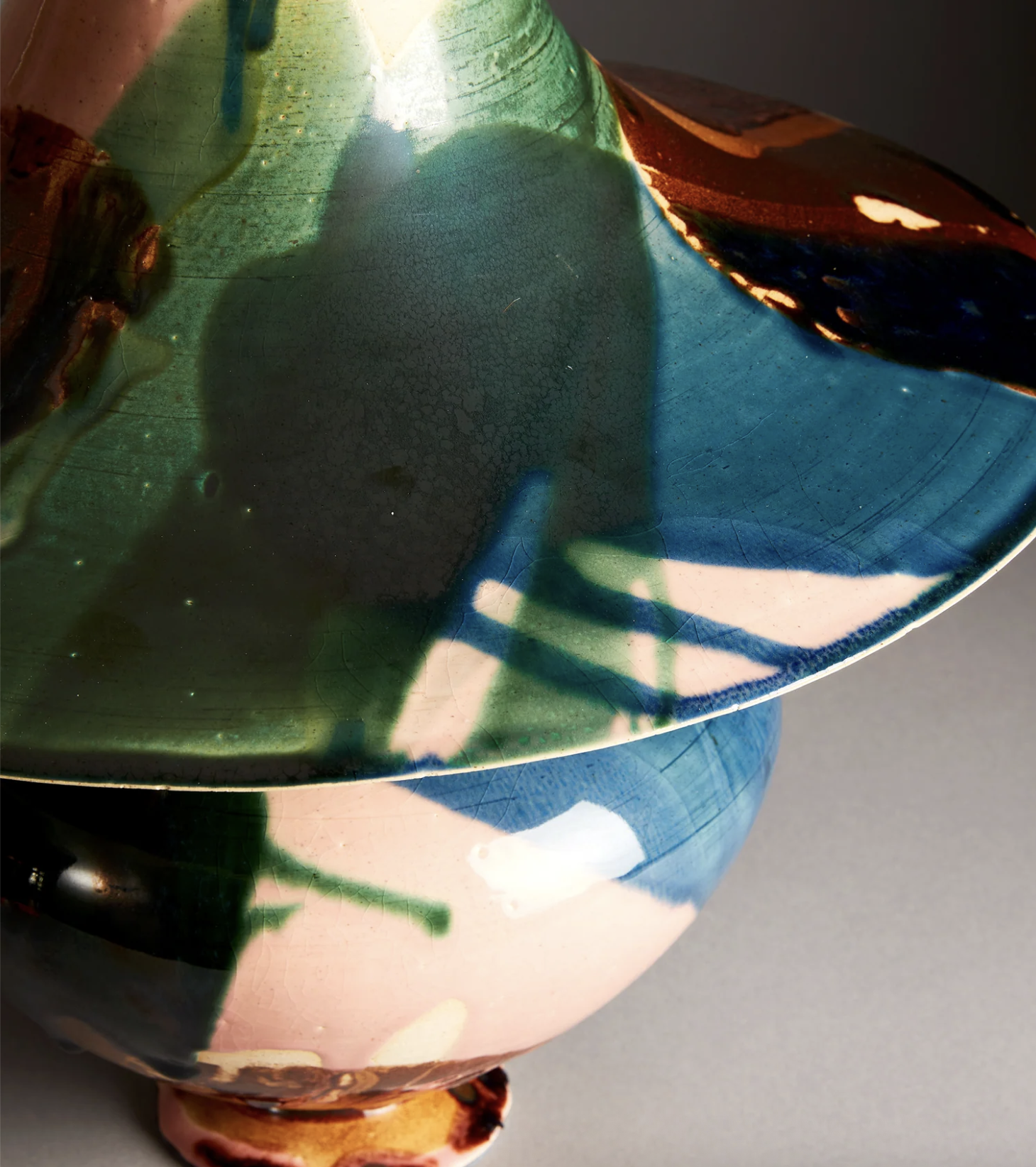 COVE TABLE LAMP par Roll & Hill