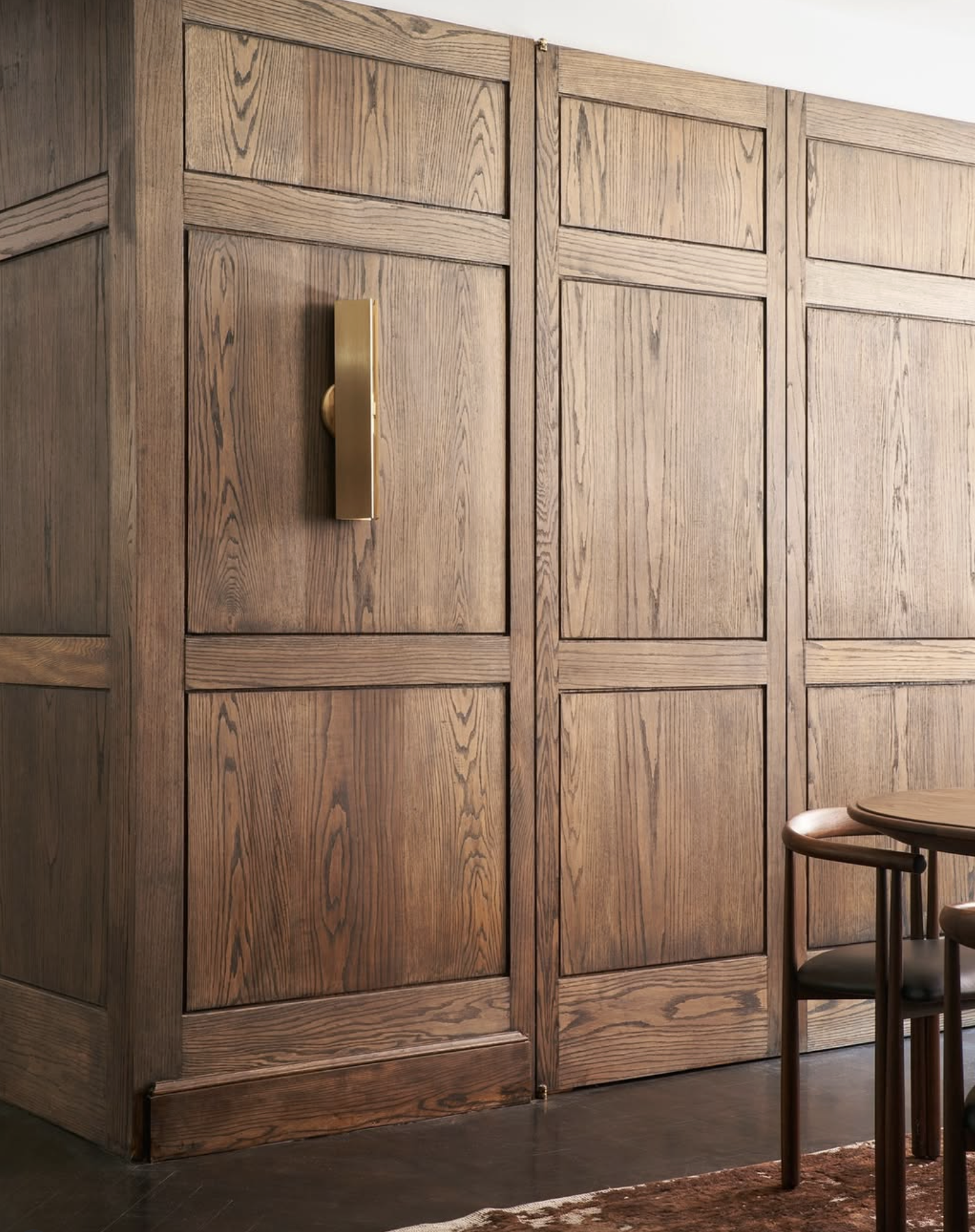 DELTA SCONCE par Roll & Hill