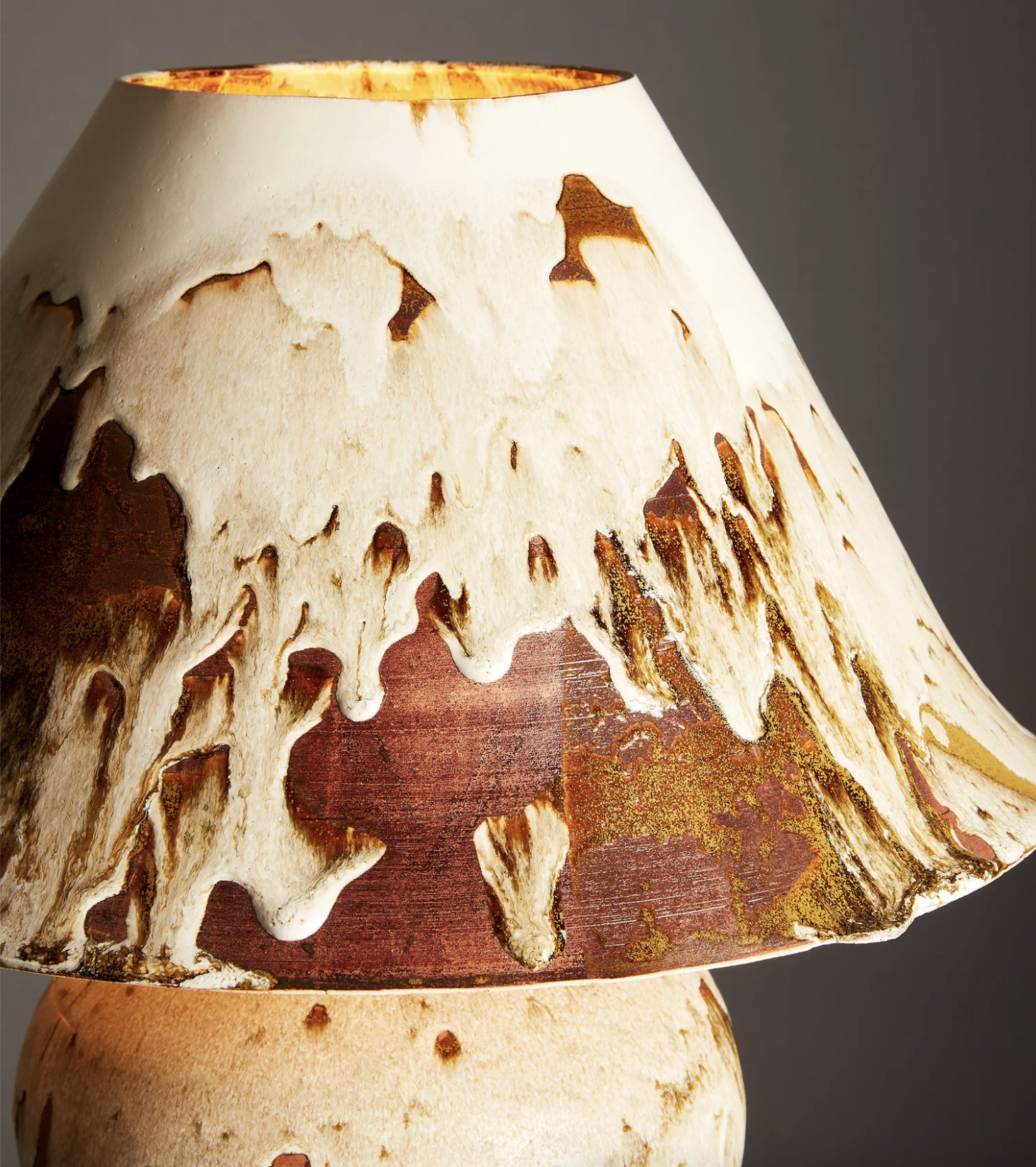 DELTA TABLE LAMP par Roll & Hill