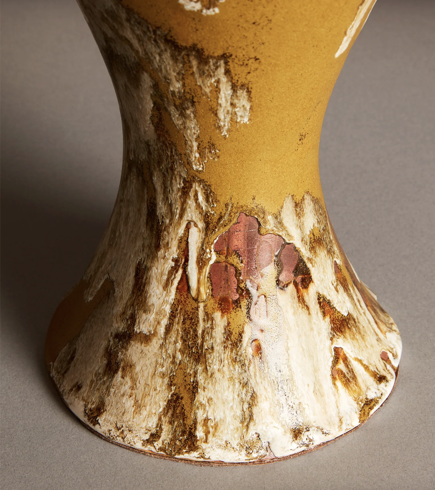 DELTA TABLE LAMP par Roll & Hill