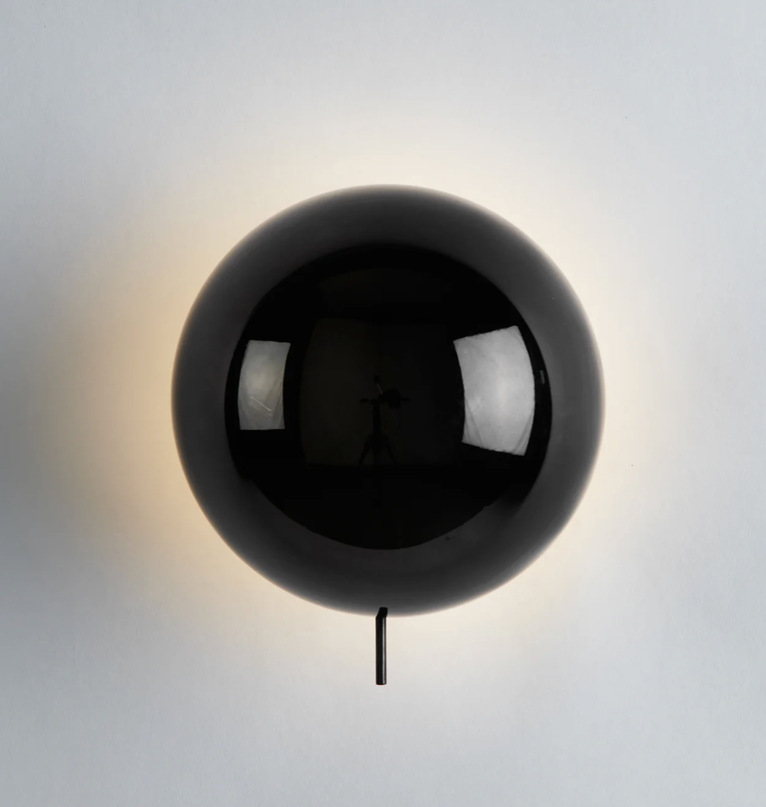 ECLIPSE SCONCE par Roll & Hill