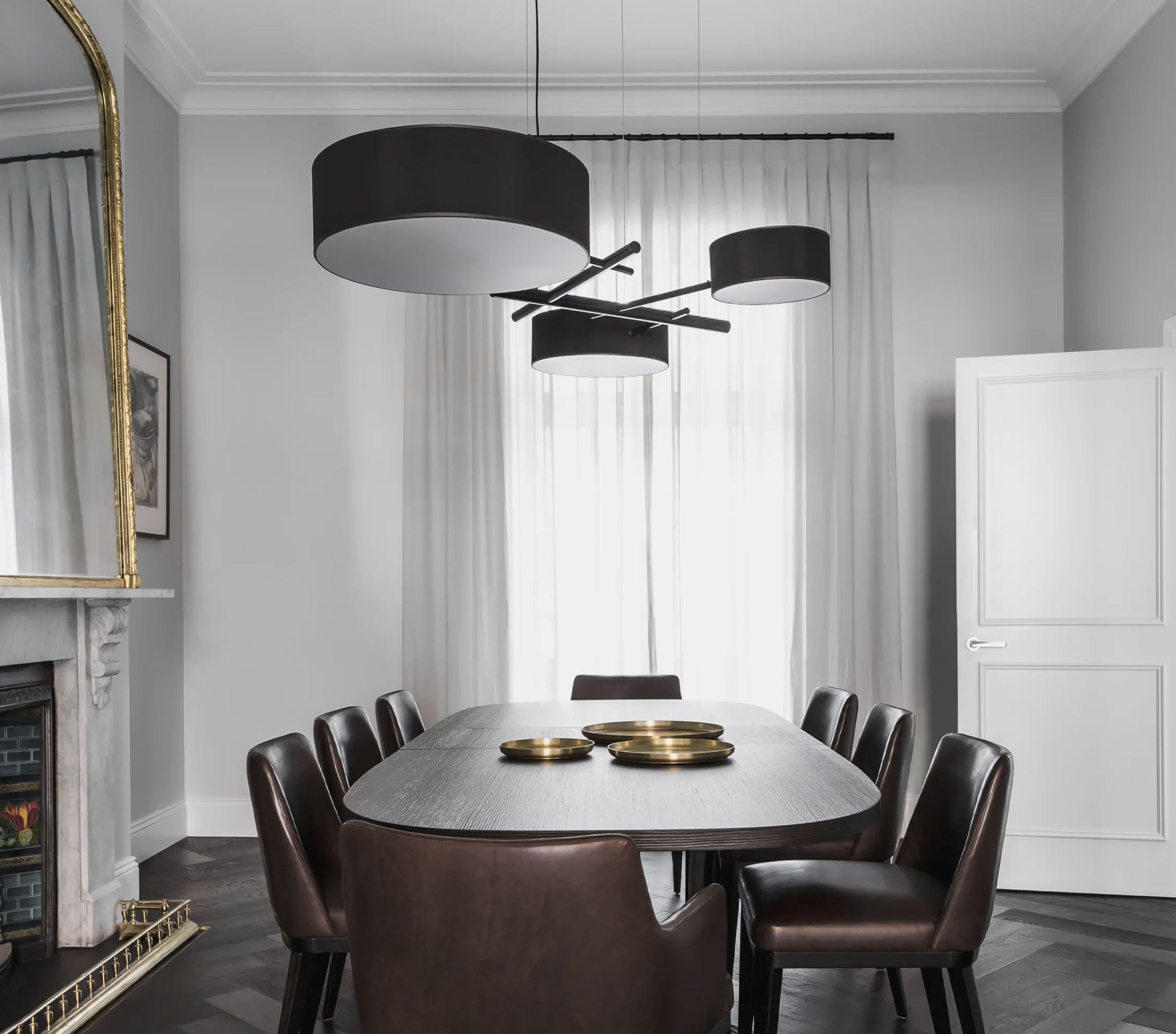 EXCEL CHANDELIER par Roll & Hill