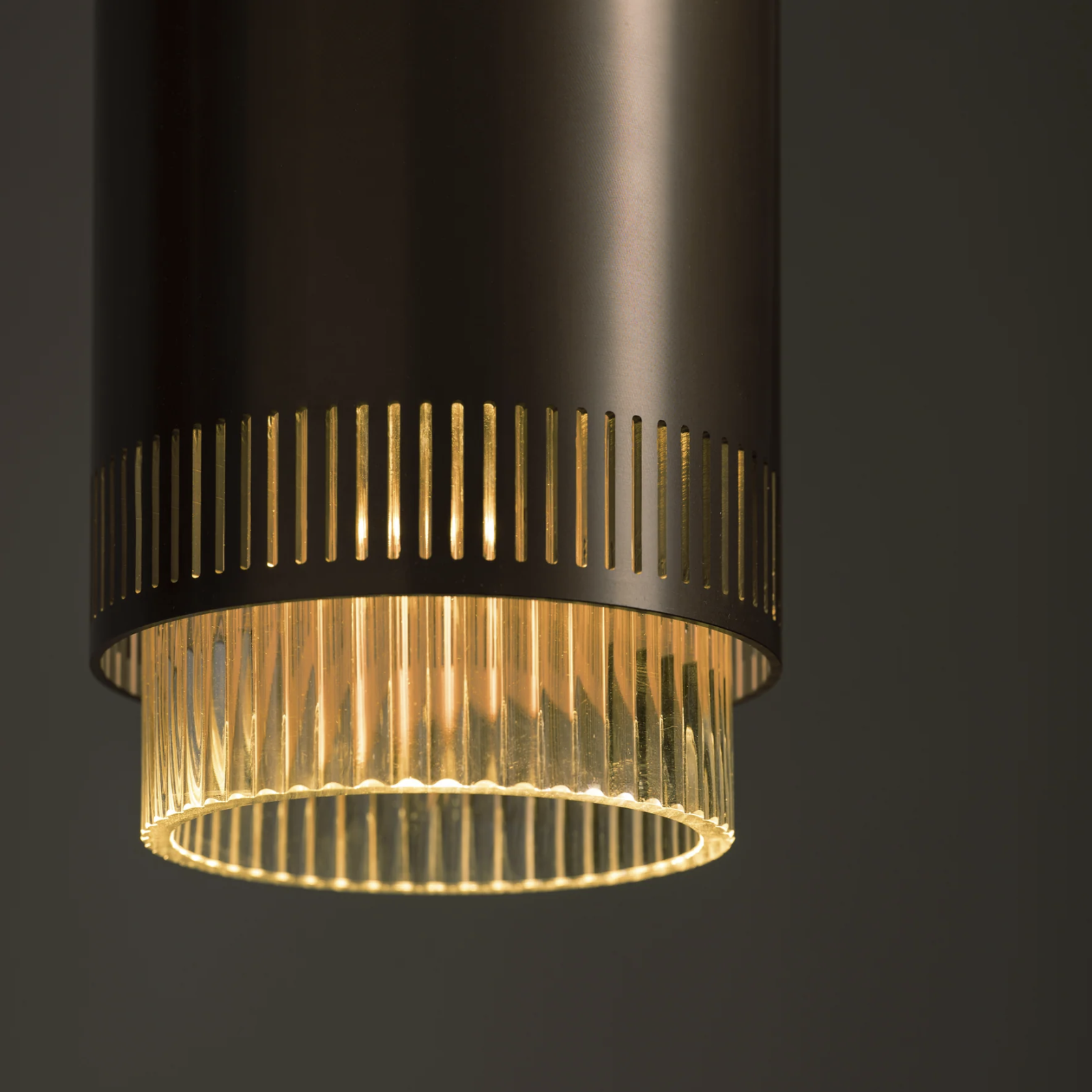 FENTE PENDANT SINGLE par Roll & Hill