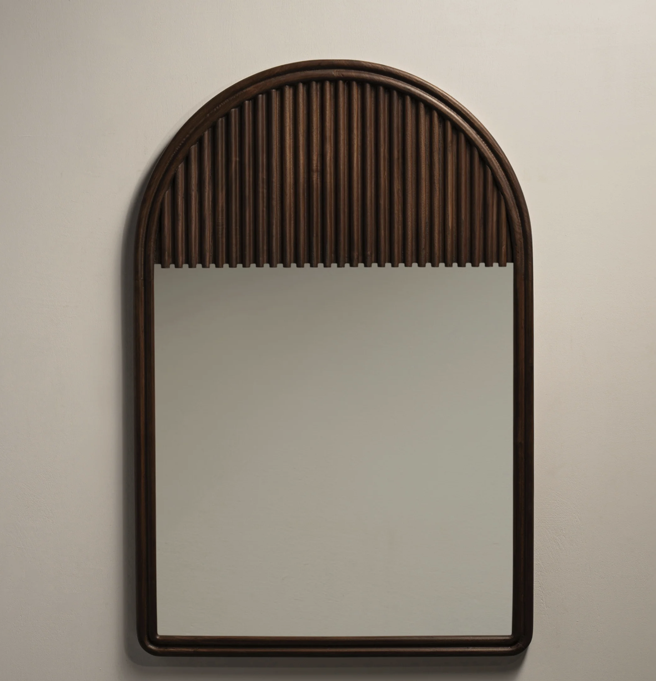 FRINGE MIRROR ARCHED 36 par Roll & Hill
