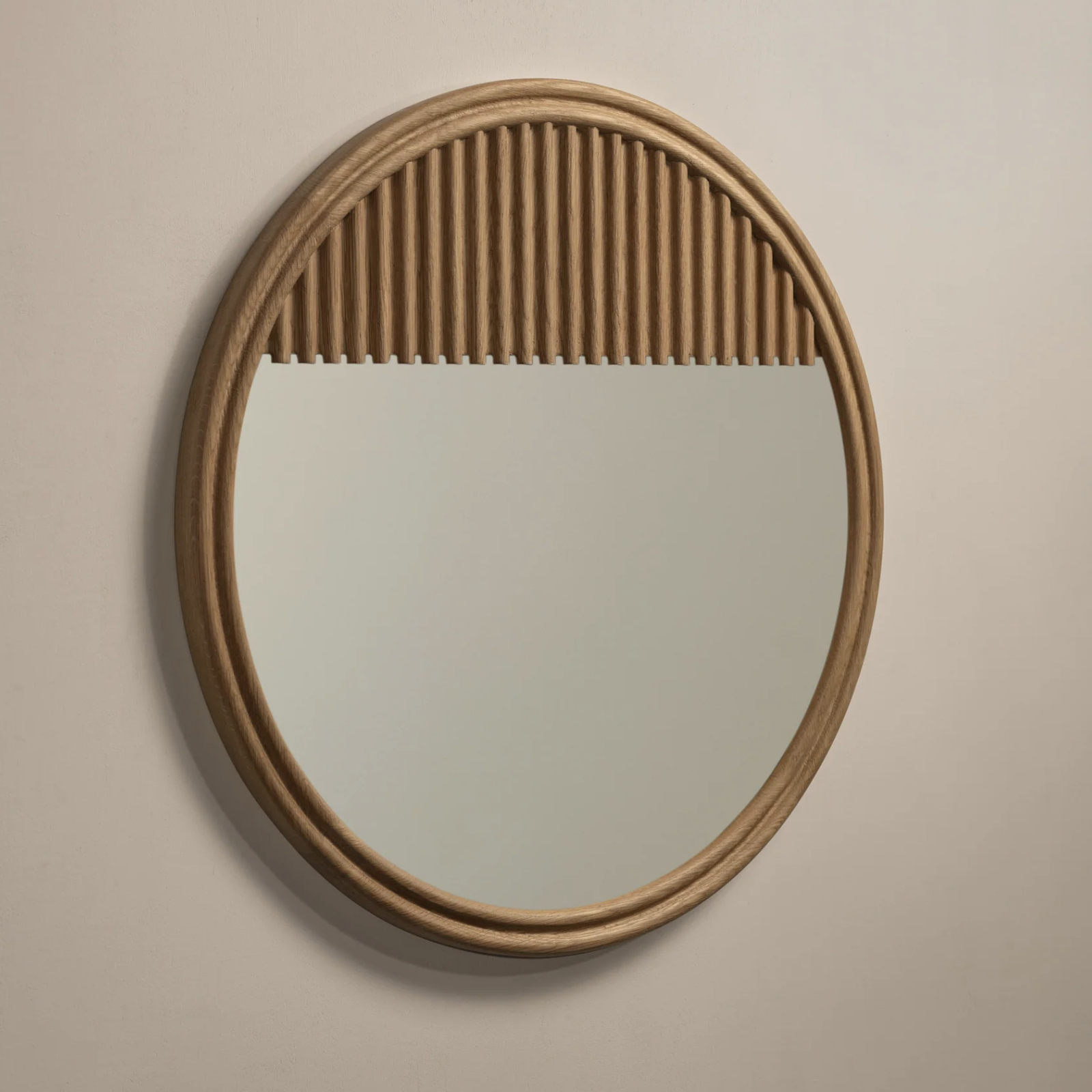 FRINGE MIRROR ROUND 24 par Roll & Hill